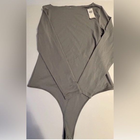 Abercrombie & Fitch Long Sleeve Bodysuit, Large , Modal -Blend NWT Sage Grn . - Picture 1 of 6